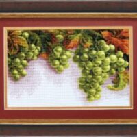 Чарiвна Мить 445 Гроздьи винограда, набор для вышивания нитками