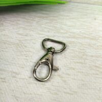 LD-075-4 Карабин под ленту 18мм серебро