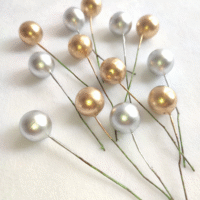 Виріб з пінопласту Ягідка золото/срібло 1,0см 10шт 200253