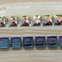 Камни имитация на нитке 86/АВ квадрат голограмма 1см 7620