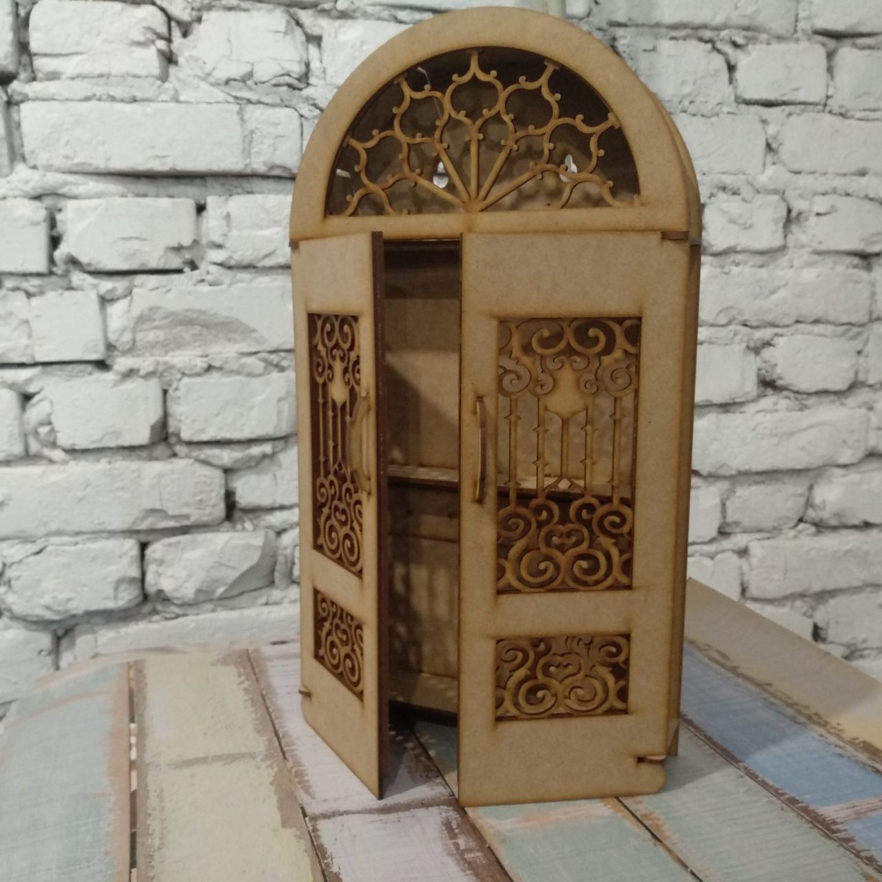 ПА-КЛ-002 Ключница Трюмо