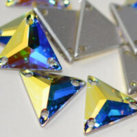 Стразы пришивные Треугольник 16*16мм Emerald AB