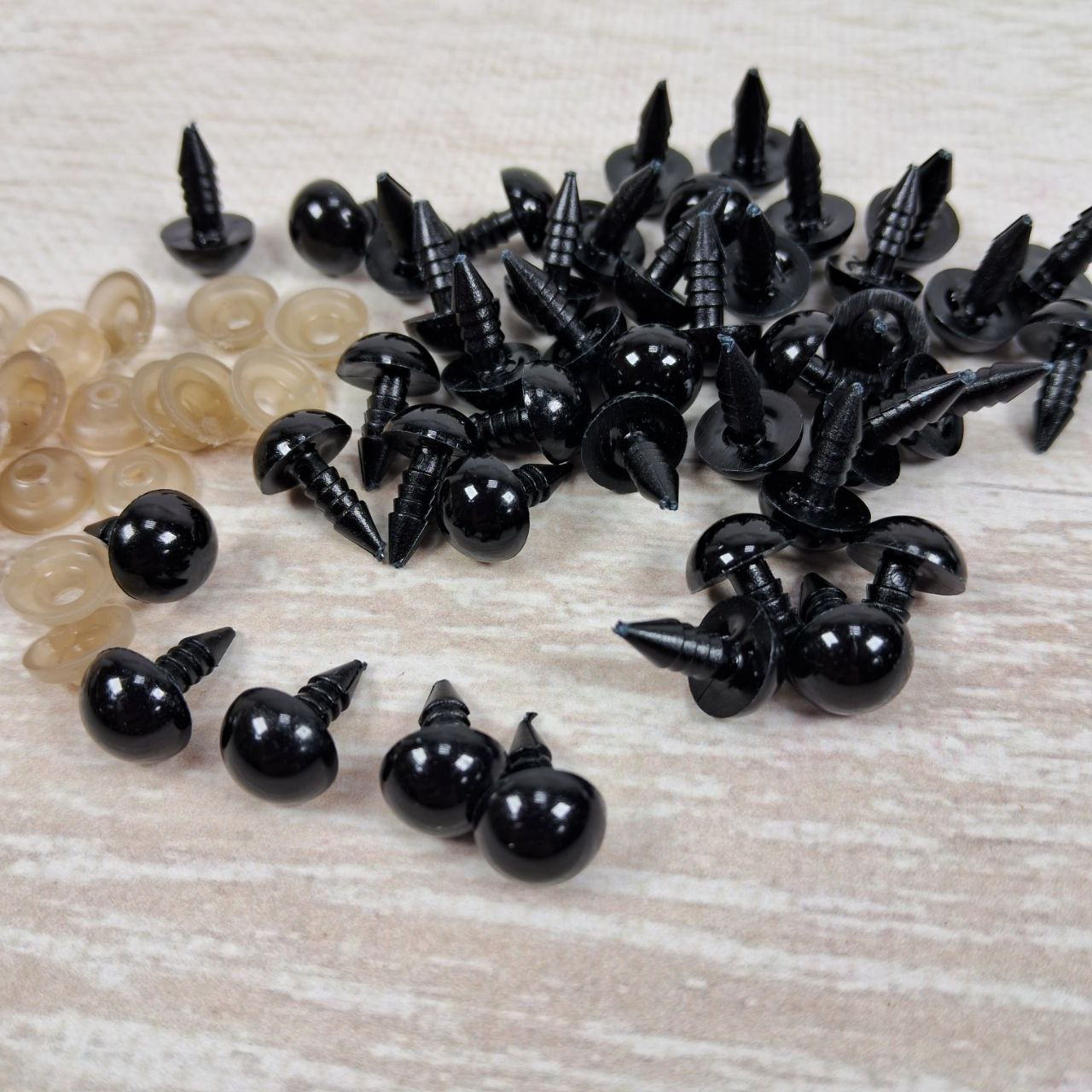 Очі пластикові з шайбою 12мм чорні 1пара ГВ0012к06