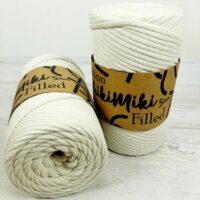 Шнур Шикімікі Котон Файл (Shikimiki Cotton Filled) 5мм 200г/100м 702 молочний