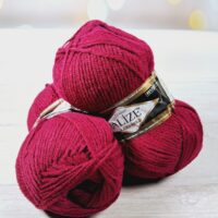 Алізе Ланаголд Класік (Alize LanaGold Classic) 100г/240м 390 вишня