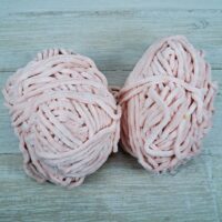 Сток велюр 100г/120м персик