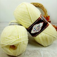 Алізе Ланаголд Файн (Alize LanaGold Fine) 100г/390м 001 кремовий