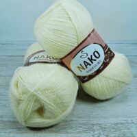 Нако Ангора Люкс (Nako Angora Lux) 100г/550м 0256 молочний