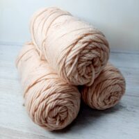 Сток акрил однотон 100г/190м персик пастель