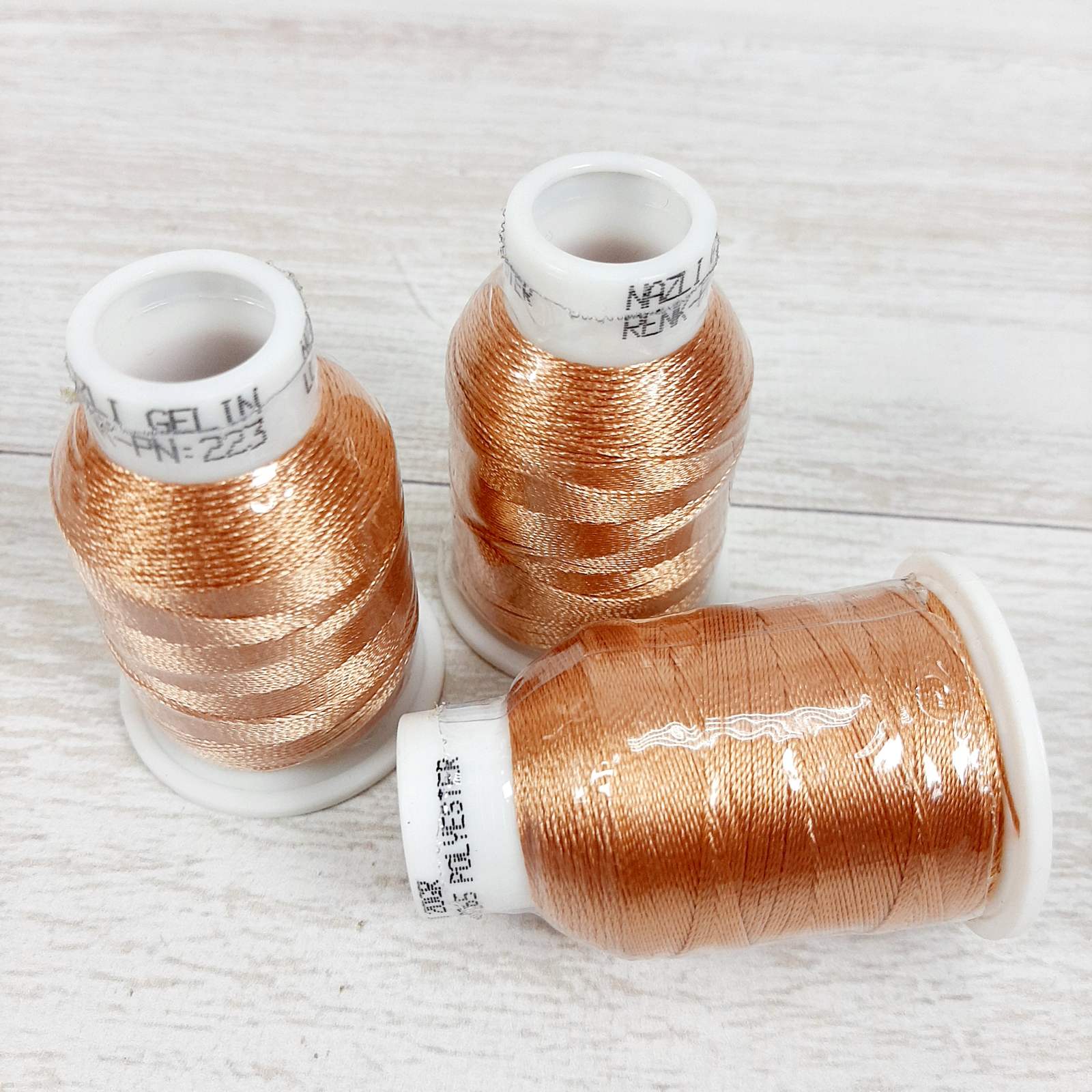 Дантел Назлі Гелен (Dantel Nazli Gelin) 20г/200м 223 тілесний