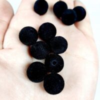 Бусины велюр 11мм №39 черные