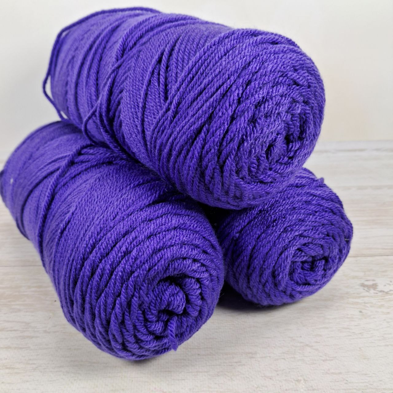 Сток акрил однотон 100г/190м темно-фіолетовий