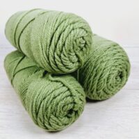 Сток акрил однотон 100г/190м болото