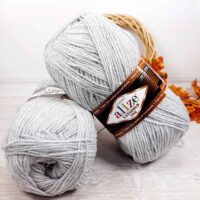 Алізе Ланаголд Файн (Alize LanaGold Fine) 100г/390м 684 світло-сірий