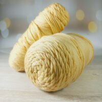 Сток акрил однотон 100г/190м медовий