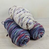 Сток акрил однотон 100г/190м синьо-фіолетовий меланж