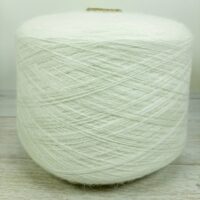 Пряжа Китай Ангора 50 100г/900м F10 белый