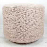 Пряжа Китай Ангора 70 100г/900м 921 пыльная роза