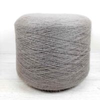 Пряжа Китай Ангора 70 100г/900м 935 серый