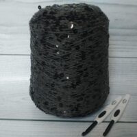 Пряжа Королевская пайетка 100г/125м №15 серый с черной пайетой