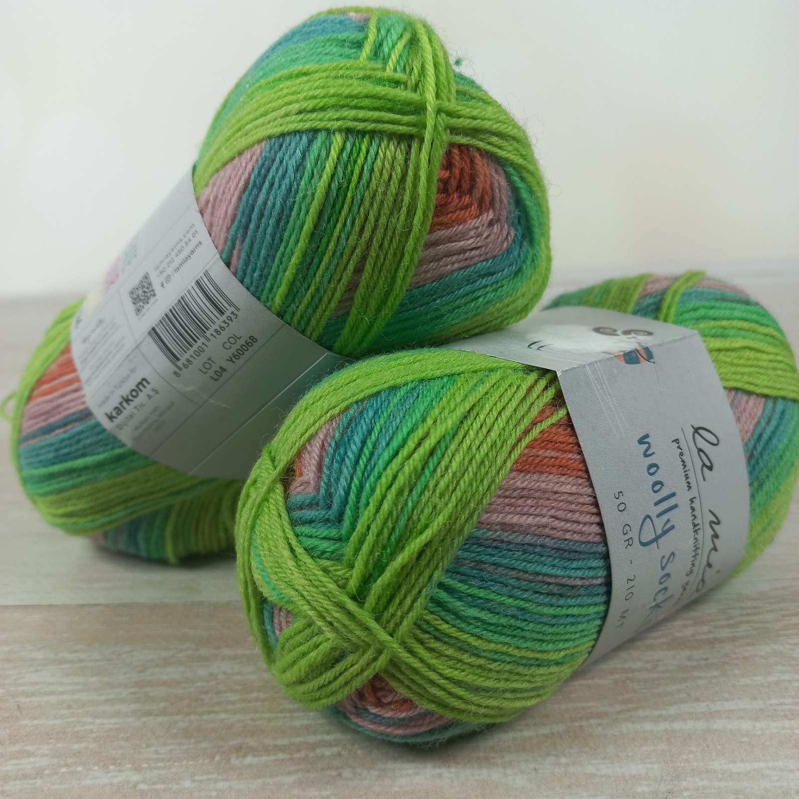 La Mia WOOLLY SOCKS 50г/210м 04 салатово-рожева