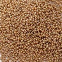Бісер 16583 Preсiosa 10/0 бежевий непрозорий крейдяний глазурований 25г