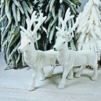 Декоративна флокова фігура Олень 21см білий 113-309