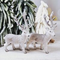 Декоративна флокова фігура Олень 15*20,5см білий засніжений 113-920