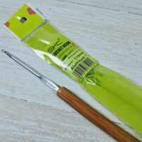 Алюмінієвий гачок для в'язання з дерев'яною ручкою 3,75мм/17см SKC 034/062/007