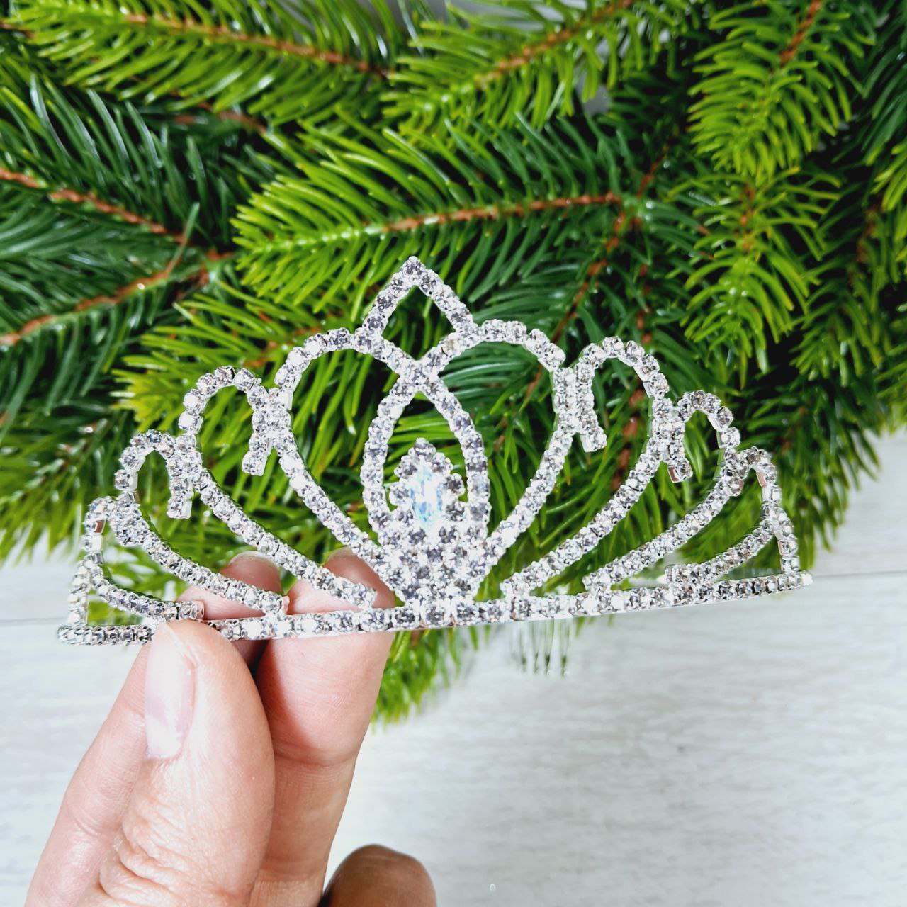 Діадема маленька Тіара 4,5см срібло з блискучими камінцями 294176