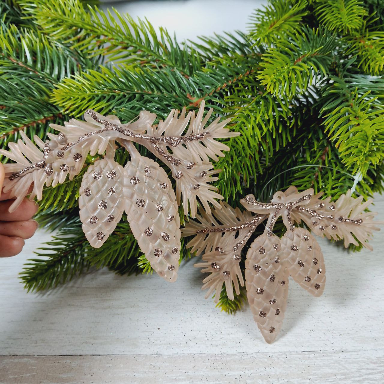 Фігурка пластик Шишки 12*8см капучино з блиском 612762