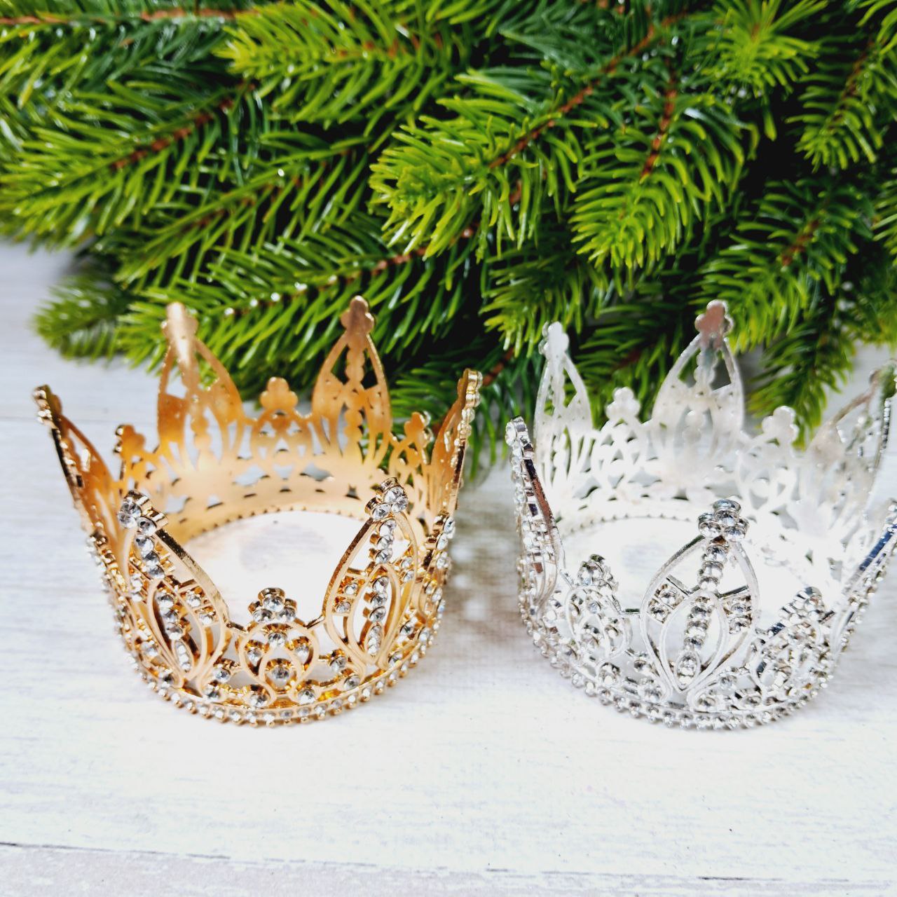 Корона Казкова 7*5,5см срiбло з блискучими камінцями 294171