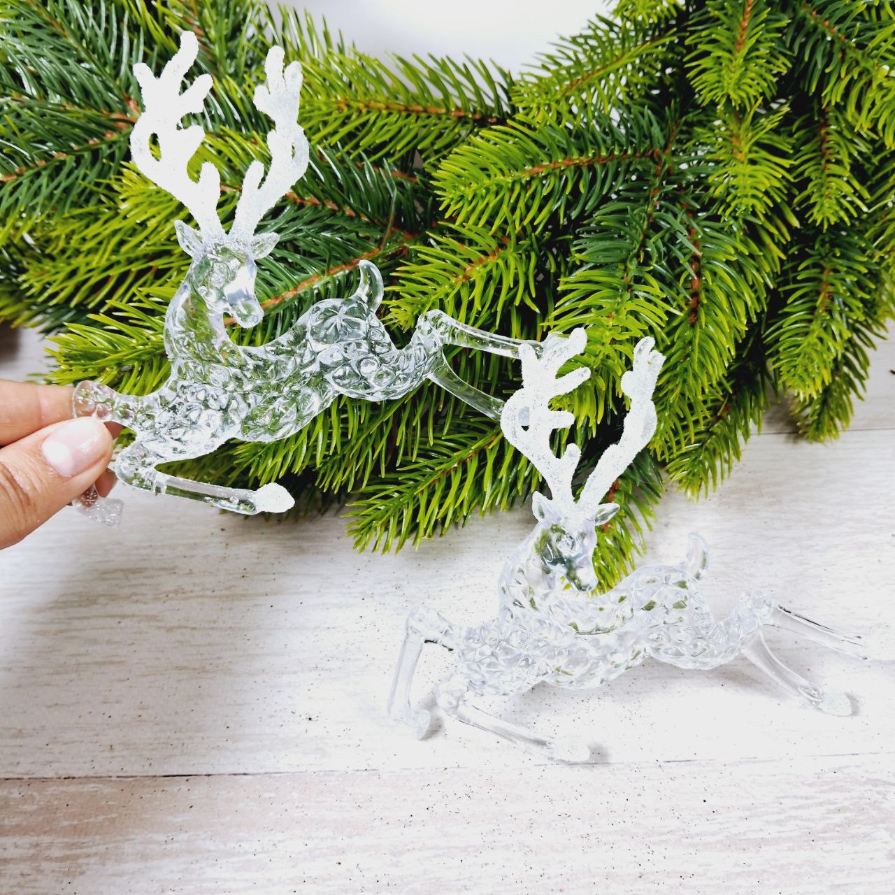 Фігурка пластик Олень 14*11,5см прозорий з блиском 619223