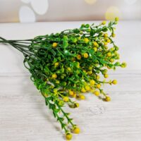 Букет пластикової горобини на 5 голів жовта СО-4