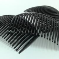 Гребешок пластиковый черный 5*8см/23зуб. 570490