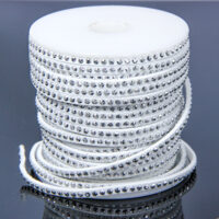 Шнур Замшевый с серебристыми алюминиевыми вставками 3х2мм, Белый 1м